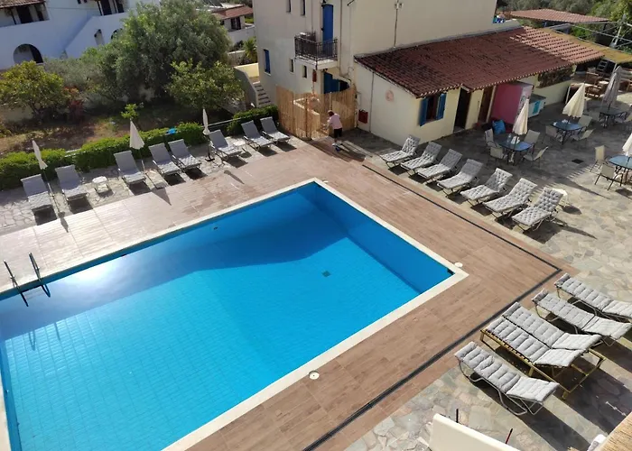 Lianos Hotel Apartments