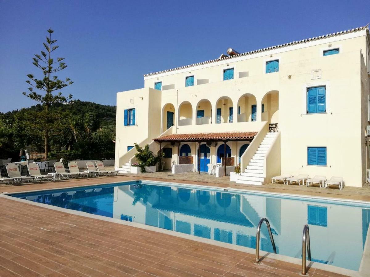 Aparthotel Lianos